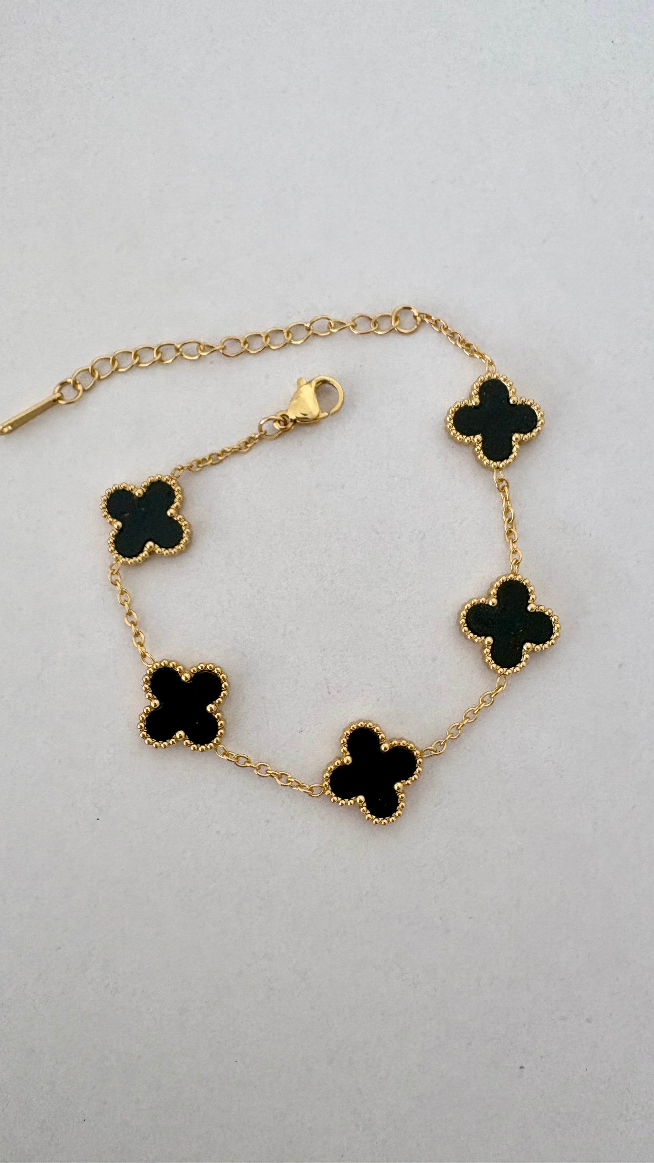 Pulsera trébol Izmir Joyería